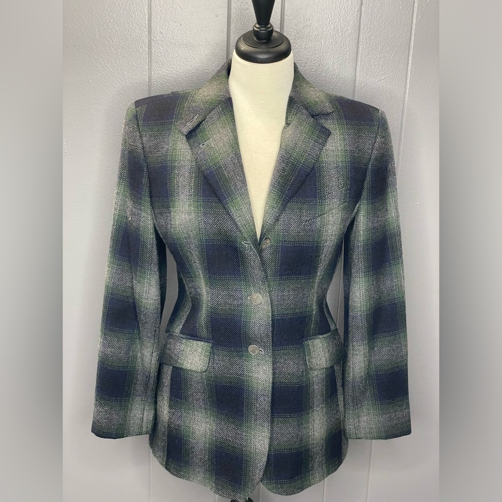 Vintage Limited America 100% wool blazer jacket. Size 6.